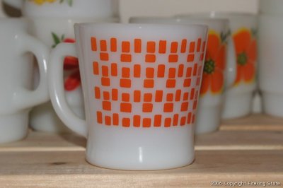 画像1: Fire-King D-ハンドルマグRandom Mozaic(Orange)