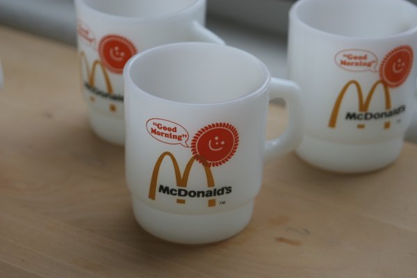 画像1: Fire-King マクドナルドマグ (Good Morning! McDonald's Mug) (1)