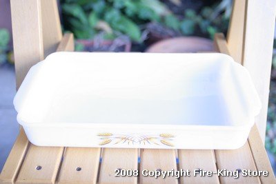 画像1: Fire-King Ovenware Dish ウィート柄（XL）フタなし